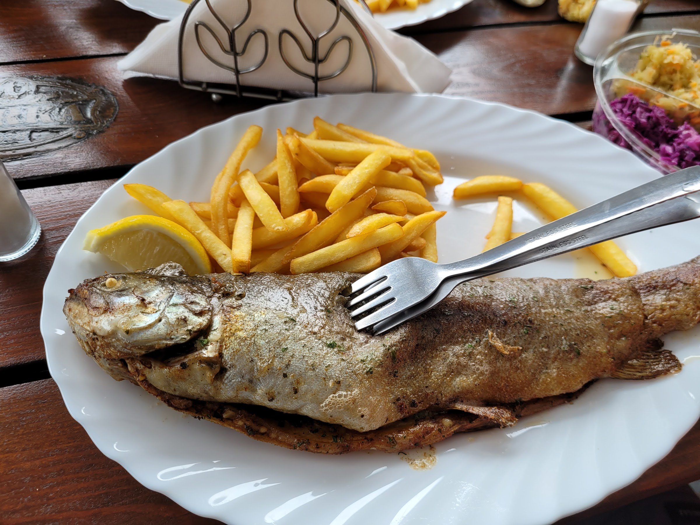 Smażalnia Ryb PSTRĄG - Moszczanka